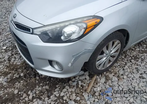 2016 Kia Forte Koup Ex z USA, uszkodzony, nr VIN KNAFX6A82G5647720